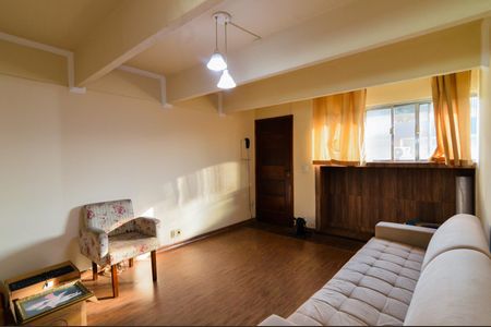 Apartamento para alugar com 62m², 2 quartos e 1 vagaSala