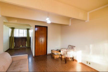 Apartamento para alugar com 62m², 2 quartos e 1 vagaSala