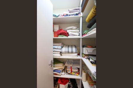 Apartamento à venda com 244m², 5 quartos e 4 vagasRouparia 