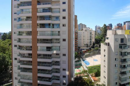 Apartamento à venda com 244m², 5 quartos e 4 vagasVista Suíte 3