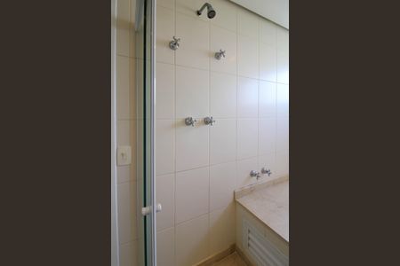 Apartamento à venda com 244m², 5 quartos e 4 vagasBanheiro Suíte 4