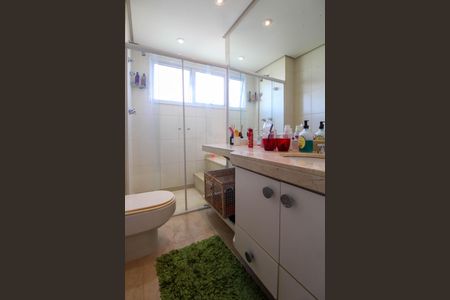 Apartamento à venda com 244m², 5 quartos e 4 vagasBanheiro Suíte 4