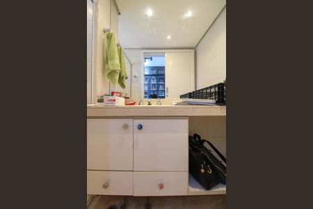 Apartamento à venda com 244m², 5 quartos e 4 vagasBanheiro Suíte 2