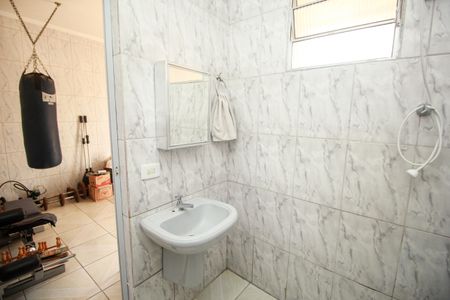 Casa à venda com 193m², 4 quartos e 3 vagasBanheiro - Casa 2