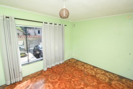 Casa à venda com 193m², 4 quartos e 3 vagasSala