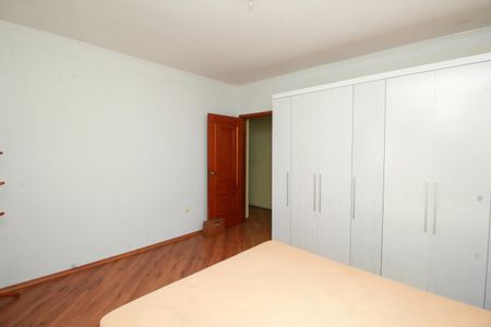Casa à venda com 193m², 4 quartos e 3 vagasQuarto 1