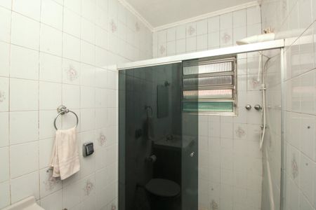 Casa à venda com 193m², 4 quartos e 3 vagasBanheiro 1