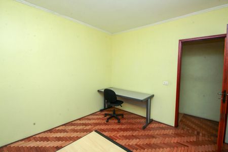 Casa à venda com 193m², 4 quartos e 3 vagasQuarto 2