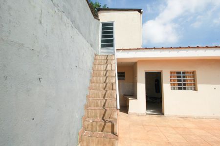 Casa à venda com 193m², 4 quartos e 3 vagasQuintal - Casa 2