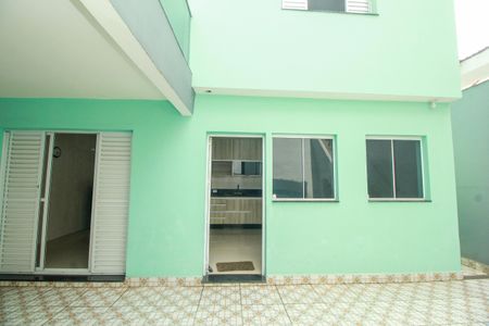 Casa à venda com 193m², 4 quartos e 3 vagasQuintal