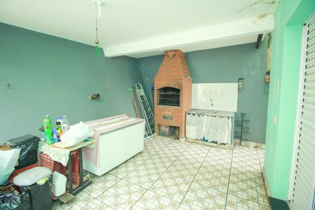 Casa à venda com 193m², 4 quartos e 3 vagasChurrasqueira
