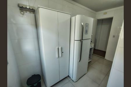 Cozinha de apartamento à venda com 2 quartos, 55m² em Jardim Penha, São Paulo