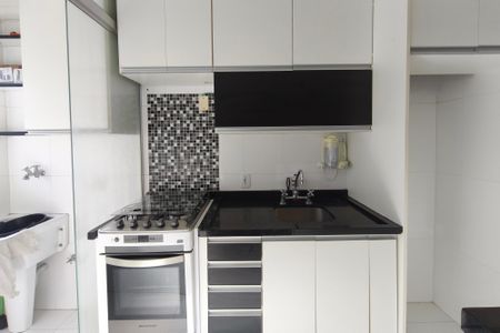 Apartamento à venda com 51m², 2 quartos e 1 vagaCozinha