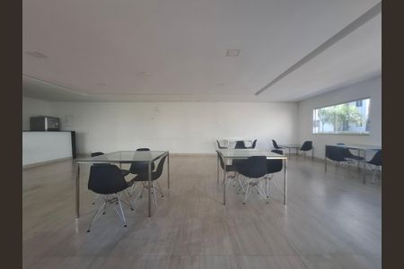 Apartamento para alugar com 43m², 1 quarto e 1 vagaSalão de festas 