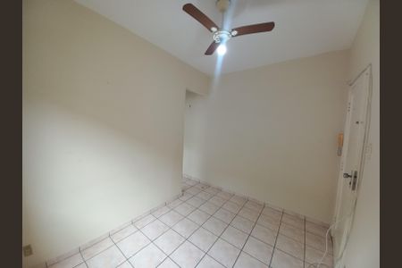 Sala de apartamento para alugar com 1 quarto, 50m² em Itararé, São Vicente