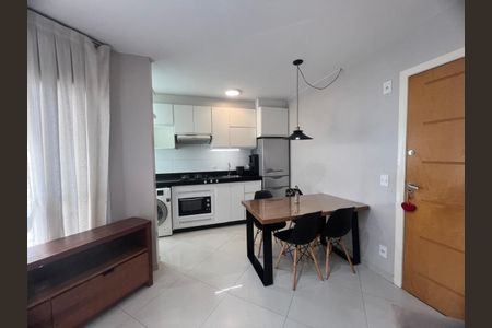 Sala de apartamento para alugar com 3 quartos, 54m² em Alto de Pinheiros, Paulínia