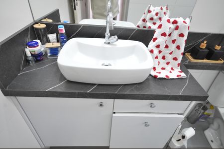 Apartamento à venda com 60m², 2 quartos e 1 vagaBanheiro