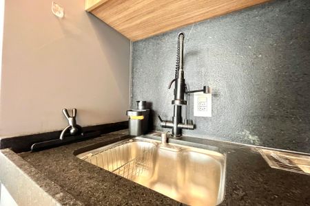 Studio para alugar com 29m², 1 quarto e 1 vaga Studio para alugar com 29m², 1 quarto e 1 vagaCozinha
