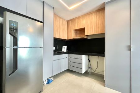 Studio para alugar com 29m², 1 quarto e 1 vaga Studio para alugar com 29m², 1 quarto e 1 vagaCozinha
