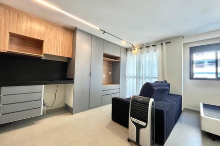Sala de kitnet/studio para alugar com 1 quarto, 29m² em Vila Santa Catarina, São Paulo