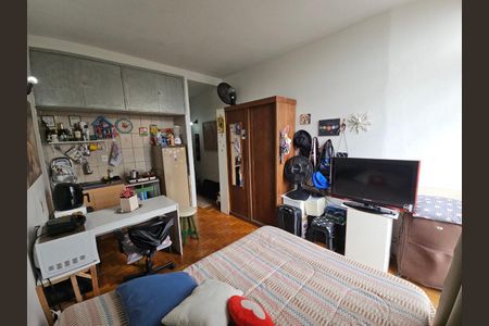 Foto 06 de kitnet/studio à venda com 1 quarto, 40m² em Funcionários, Belo Horizonte