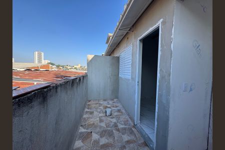 Varanda de kitnet/studio para alugar com 1 quarto, 25m² em Rochdale, Osasco