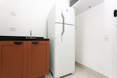 Cozinha - Geladeira de kitnet/studio para alugar com 1 quarto, 26m² em Vila Aricanduva, São Paulo