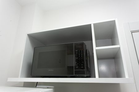 Studio para alugar com 26m², 1 quarto e sem vaga Studio para alugar com 26m², 1 quarto e sem vagaCozinha - Microondas