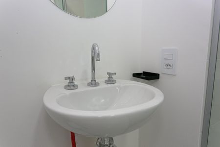 Studio para alugar com 26m², 1 quarto e sem vaga Studio para alugar com 26m², 1 quarto e sem vagaBanheiro