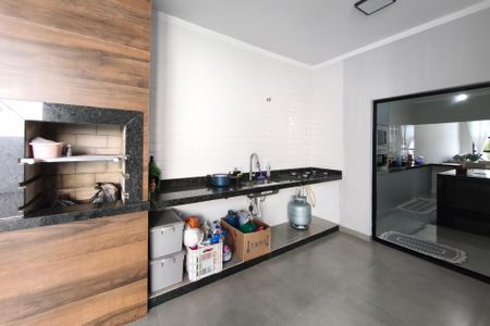 Casa à venda com 231m², 2 quartos e 2 vagasÁrea gourmet