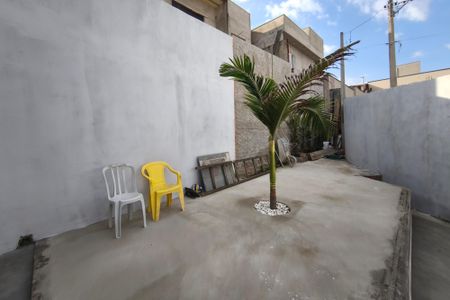 Casa à venda com 231m², 2 quartos e 2 vagasQuintal - Garagem