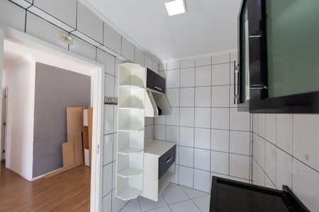 Cozinha de apartamento para alugar com 2 quartos, 59m² em Jardim Sao Luiz, Barueri