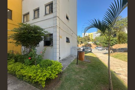 Apartamento para alugar com 50m², 2 quartos e 1 vagaÁrea comum