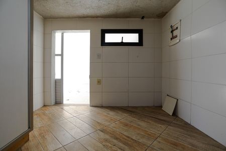 Casa de condomínio para alugar com 275m², 3 quartos e 2 vagasDispensa