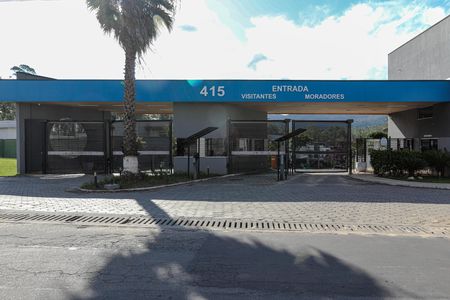 Casa de condomínio para alugar com 275m², 3 quartos e 2 vagasFachada