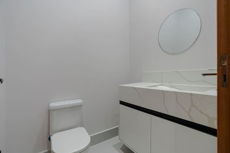 Casa de condomínio para alugar com 275m², 3 quartos e 2 vagasLavabo