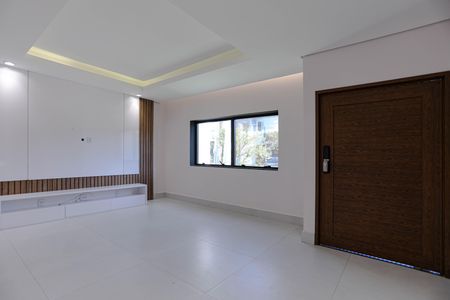 Casa de condomínio para alugar com 275m², 3 quartos e 2 vagasSala