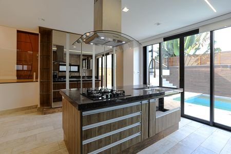 Casa de condomínio para alugar com 275m², 3 quartos e 2 vagasCozinha