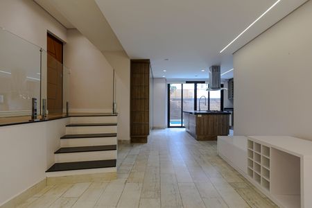 Casa de condomínio para alugar com 275m², 3 quartos e 2 vagasCorredor