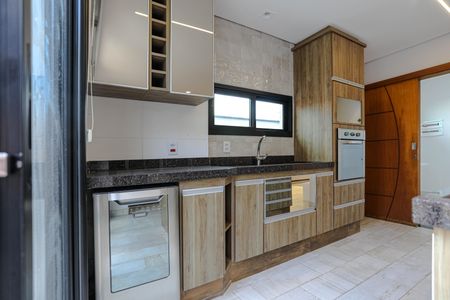 Casa de condomínio para alugar com 275m², 3 quartos e 2 vagasCozinha