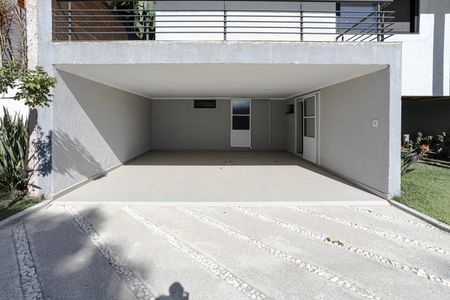 Casa de condomínio para alugar com 275m², 3 quartos e 2 vagasGaragem