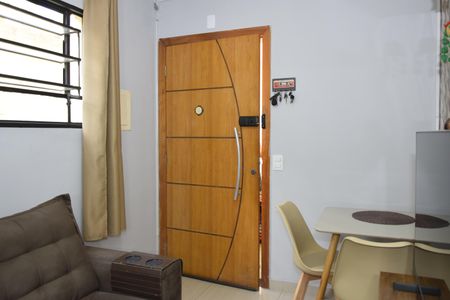 Apartamento para alugar com 45m², 2 quartos e 1 vagaSala