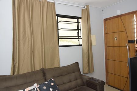 Sala de apartamento para alugar com 2 quartos, 45m² em Valo Velho, Embu das Artes