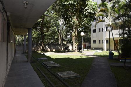 Apartamento para alugar com 45m², 2 quartos e 1 vagaÁrea comum
