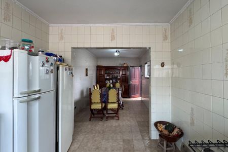 Casa à venda com 300m², 4 quartos e 3 vagasCozinha 