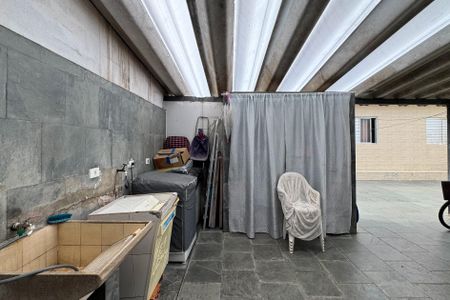 Casa à venda com 300m², 4 quartos e 3 vagasÁrea de Serviço