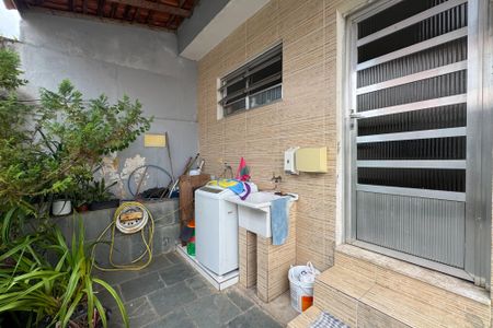 Casa à venda com 300m², 4 quartos e 3 vagasÁrea de Serviço - Edícula 