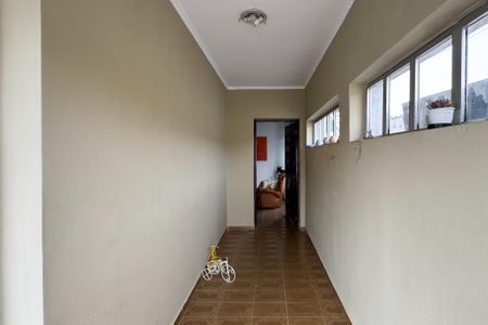 Casa à venda com 300m², 4 quartos e 3 vagasEntrada 