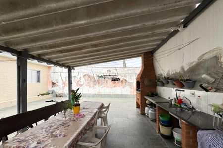 Casa à venda com 300m², 4 quartos e 3 vagasÁrea - Churrasqueira