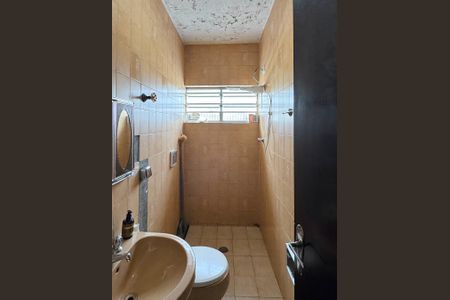 Casa à venda com 300m², 4 quartos e 3 vagasBanheiro Social 2